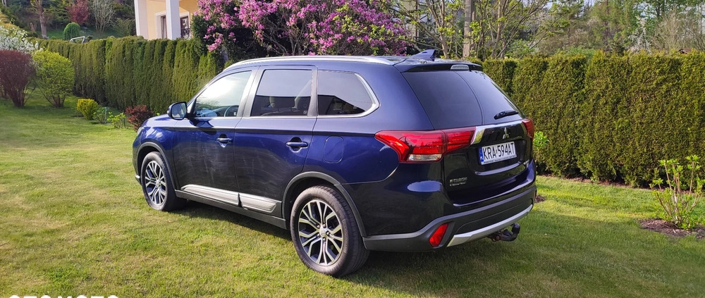 Mitsubishi Outlander cena 89000 przebieg: 116000, rok produkcji 2018 z Prószków małe 172